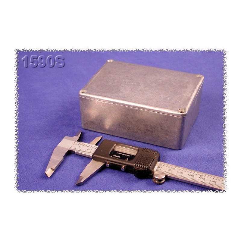 Hammond 1590S