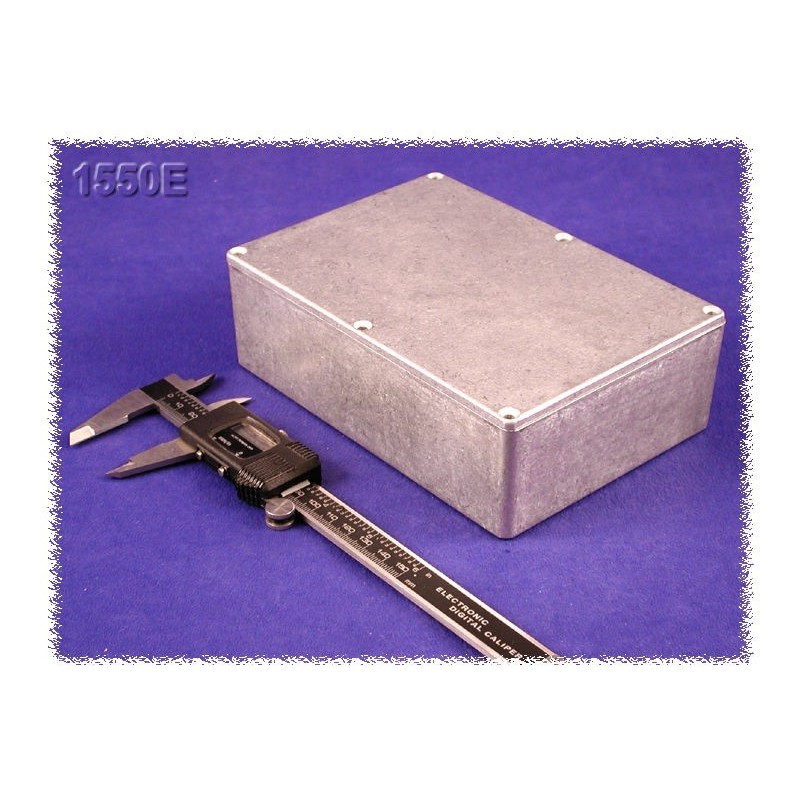 Hammond 1550E
