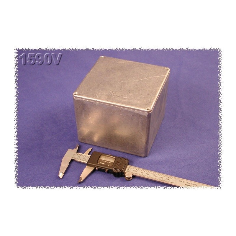 Hammond 1590V
