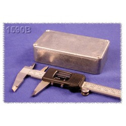 Hammond 1590BBKGL, contenitore alluminio pressofuso NERO GLOSSY