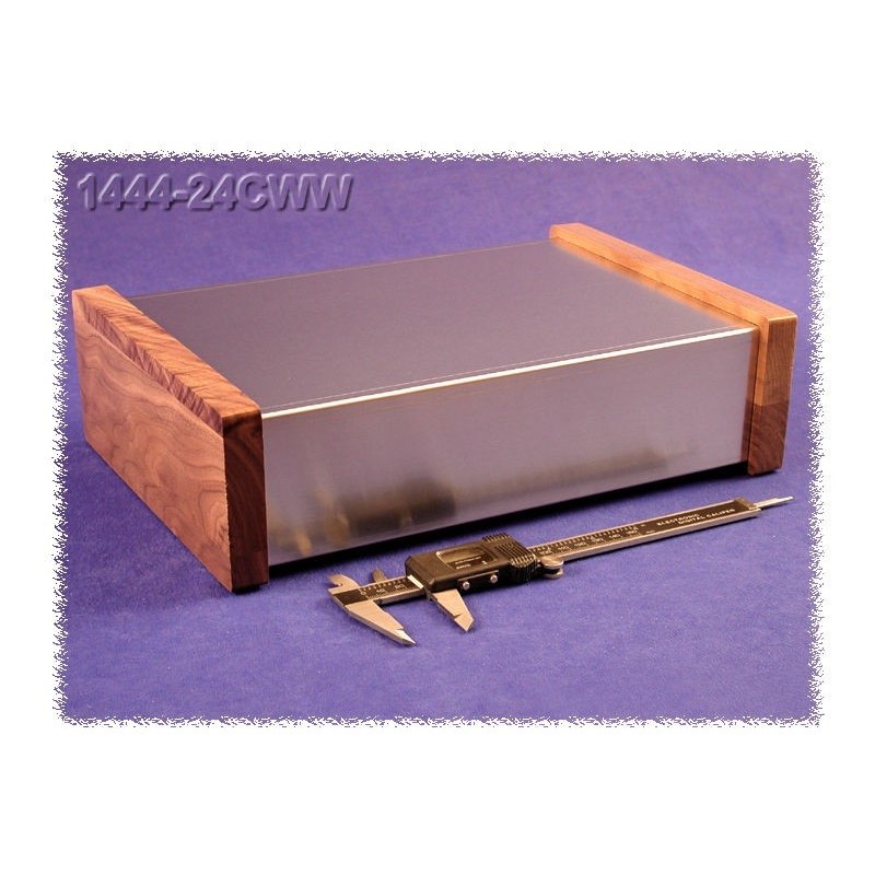 Hammond 1444-24CWW