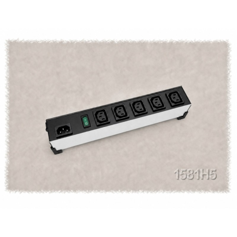Hammond 1581H5, ciabatta "Heavy Duty" 5 prese IEC out e interruttore illuminato