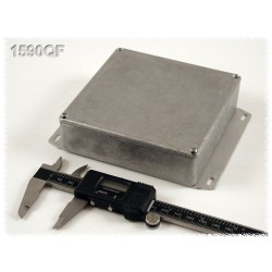 Hammond 1590QF