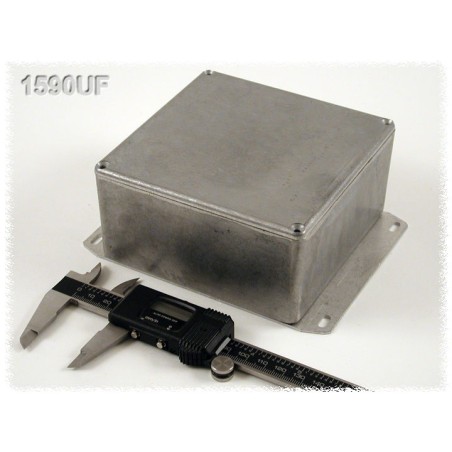 Hammond 1590UF