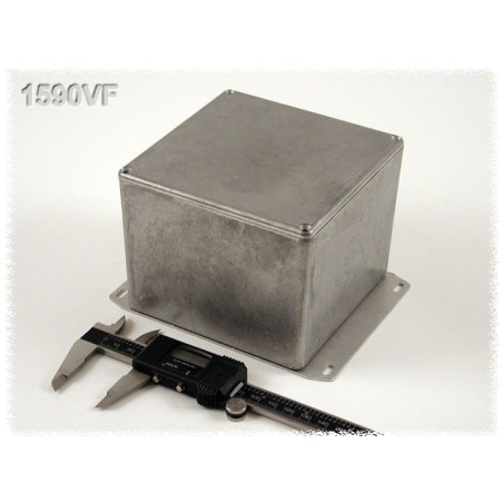 Hammond 1590VF