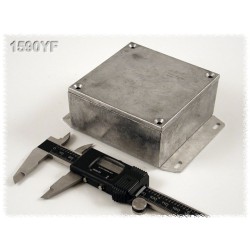 Hammond 1590YF