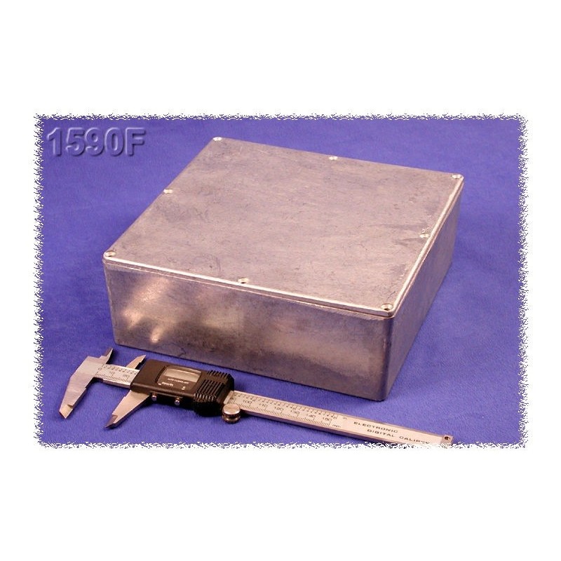 Hammond 1590WF