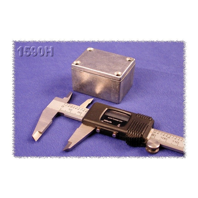 Hammond 1590WH