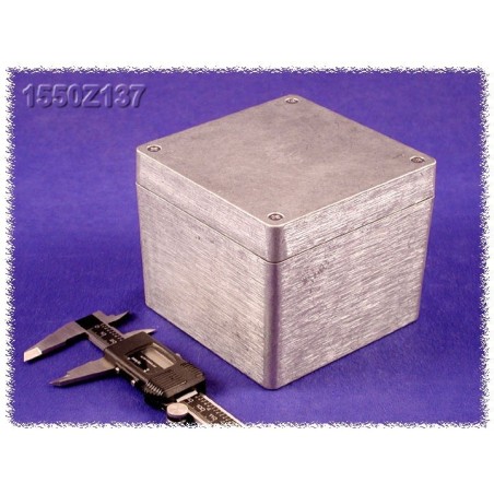 Hammond 1550Z137